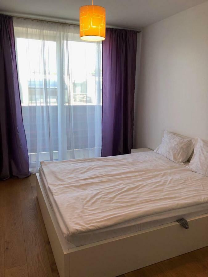 Three-Room Holiday Apartment Паланга Екстер'єр фото